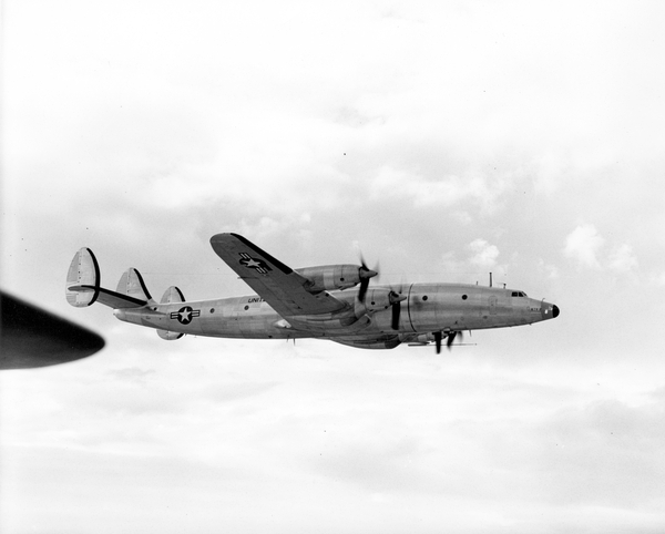 USN Lockheed R7V-2 (C-121K) Super Constellation 131630