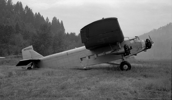  Ford 5-AT-B Tri-motor N69905
