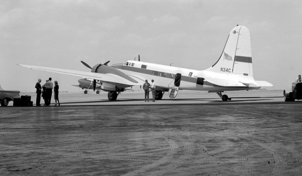  Douglas B-23 Dragon N34C