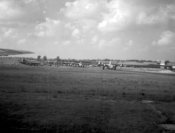  Consolidated B-24Js  Liberator 