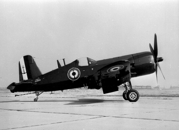  Vought F4U-7 Corsair  133693
