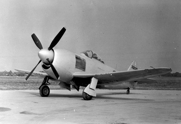  Curtiss YP-60E  43-32763