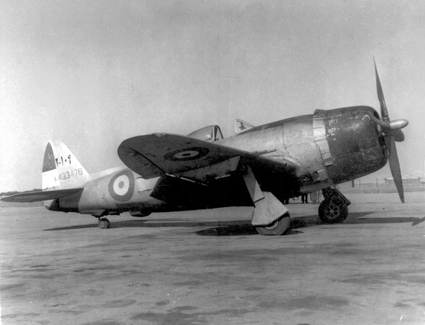  Republic P-47D-30-RA Thunderbolt 44-33478