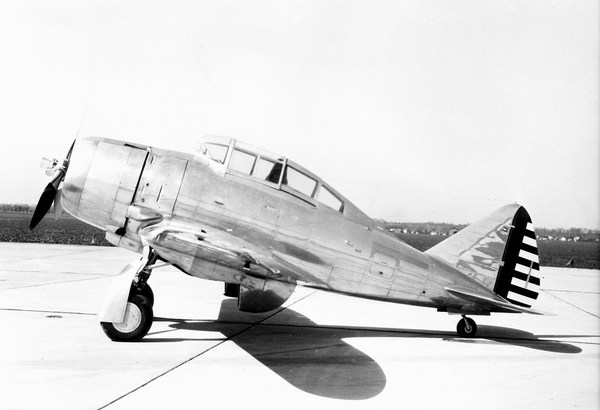  Seversky P-35  AP-1