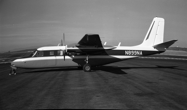  Aero Commander Commander   N899NA