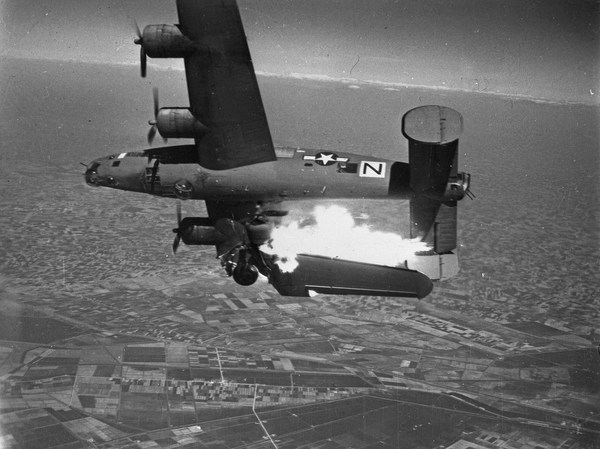  Consolidated B-24  Liberator 