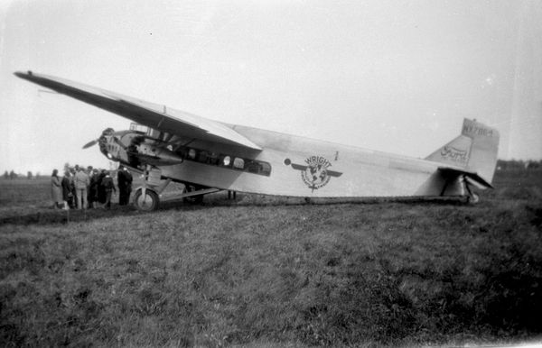  Ford 4-AT Tri-motor NX7864