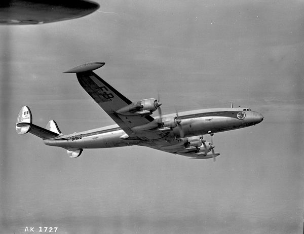  Lockheed L-1049G Super Constellation F-BHBB