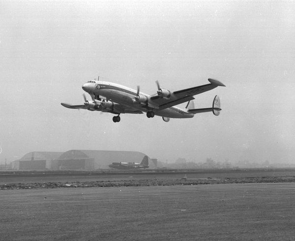  Lockheed L-1049G Super Constellation G-BHBG