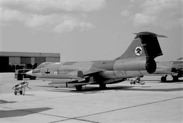  Lockheed RF-104G  EB-117