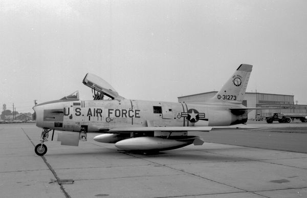  North American F-86H-10 Sabre 53-1273