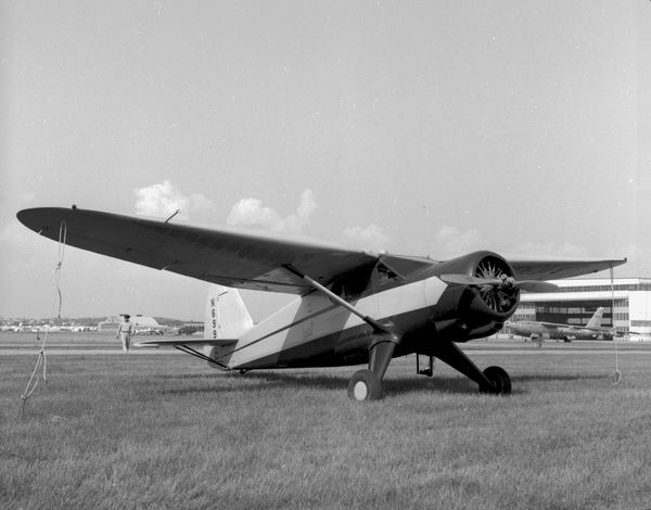  Stinson V77/AT-19 Reliant N699