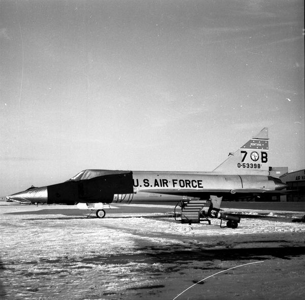  Convair F-102A Delta Dagger 55-3398