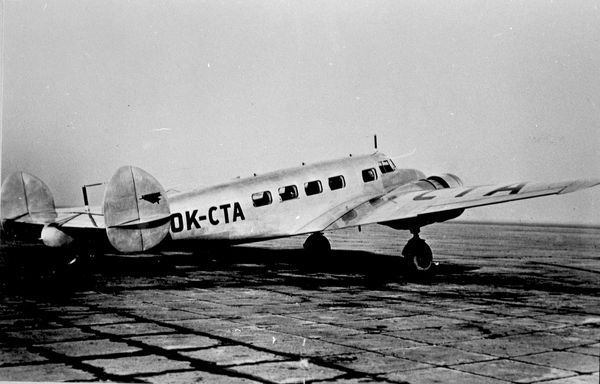  Lockheed L-12A Electra NC60775