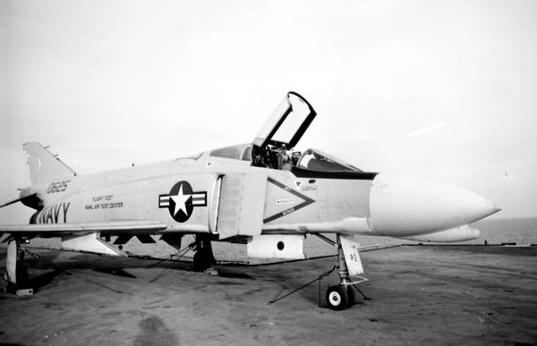  McDonnell F-4B Phantom II 150625