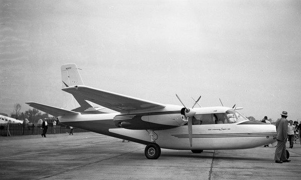  Aero Commander Commander 680  N6805C