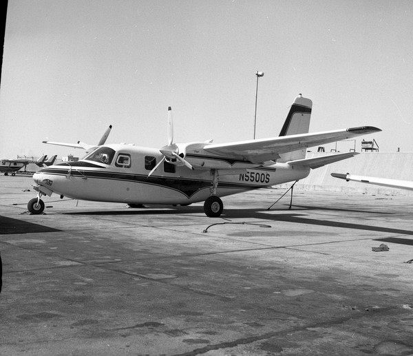  Aero Commander Commander 680F  N55005