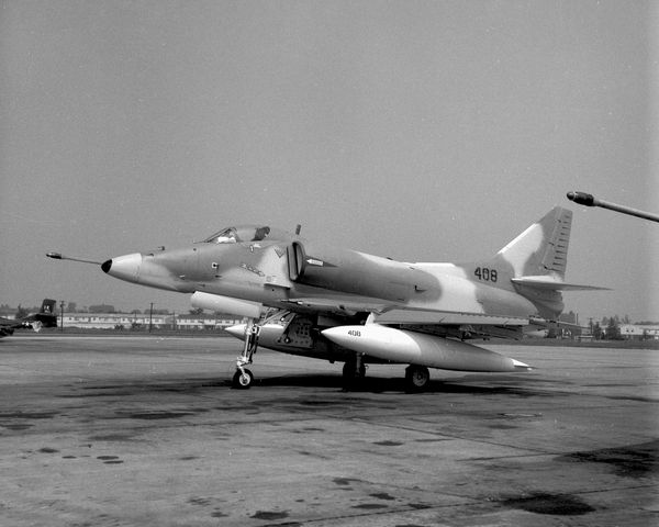  Douglas A-4H Skyhawk 157408