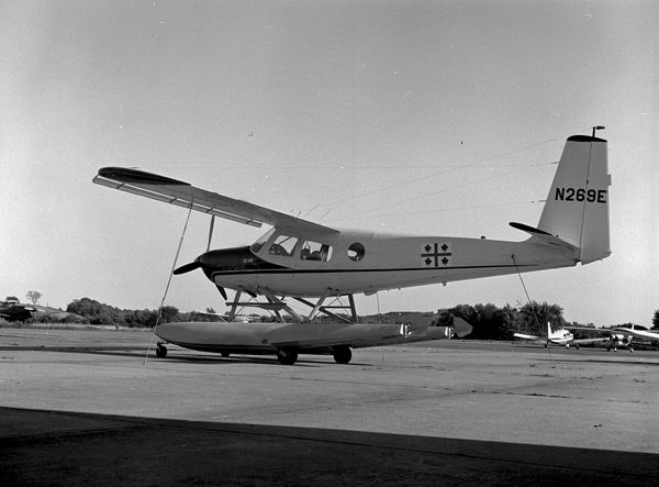  Helio  Courier N269E