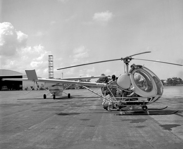  Hughes 269B7  EI-APE