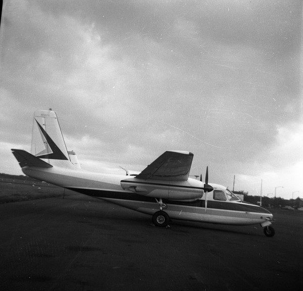  Aero Commander Commander 560F  N8457C