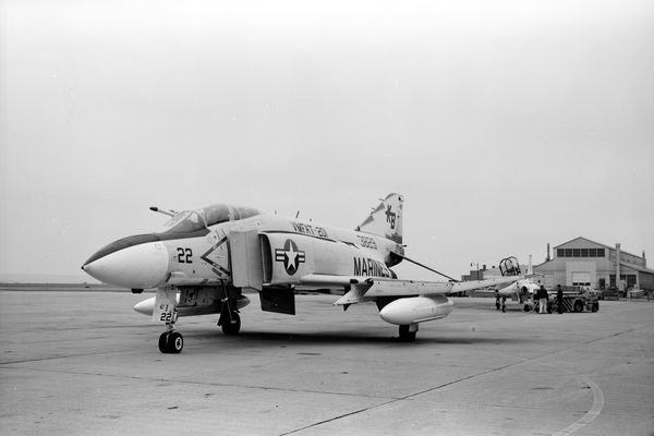  McDonnell F-4J Phantom II 153829