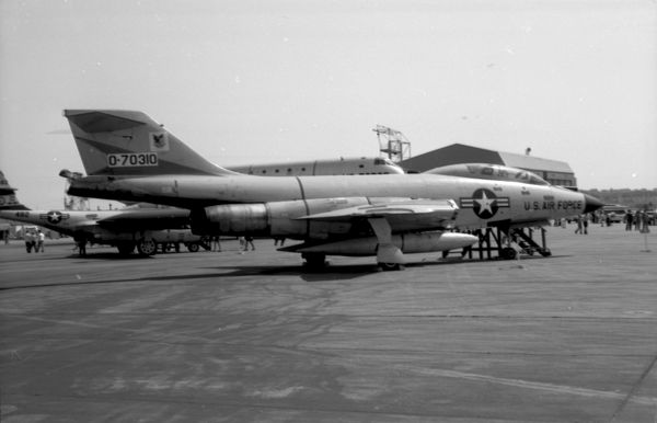  McDonnell F-101B Voodoo 70310