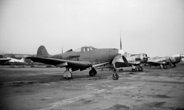  Bell P-39 Airacobra 