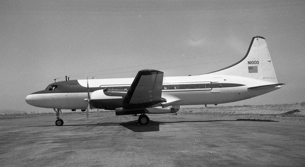 Cities Service Convair 340  N1000