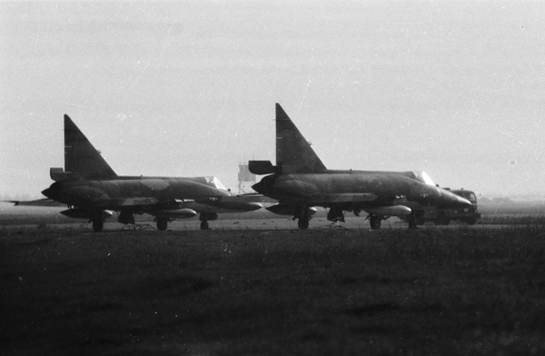  Convair F-102A Delta Dagger 