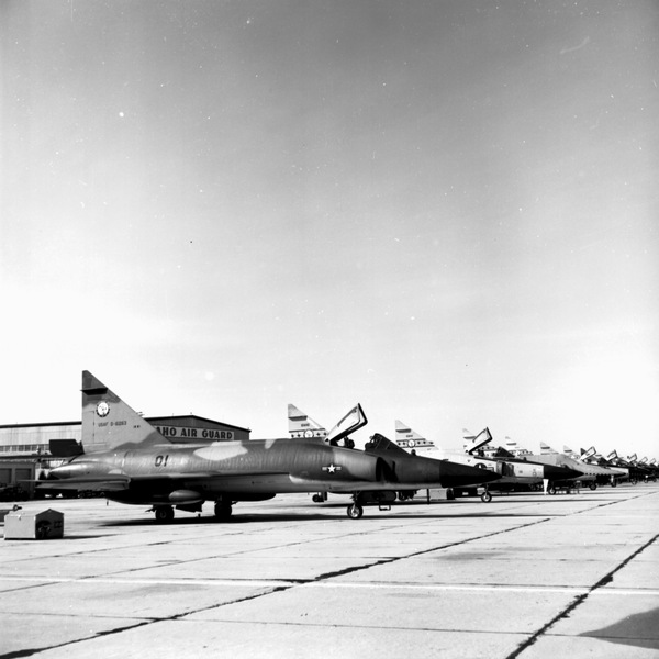  Convair F-102A Delta Dagger 56-1263
