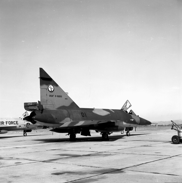  Convair F-102A Delta Dagger 56-1263