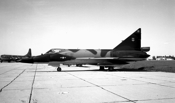  Convair F-102A Delta Dagger 56-1264