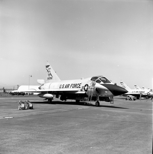  Convair TF-102A Delta Dagger 56-2352