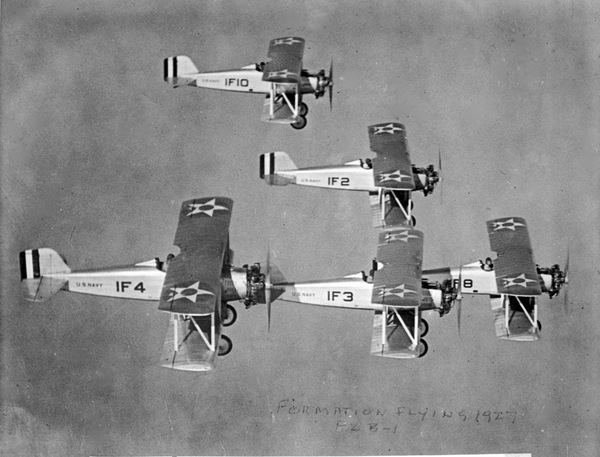  Curtiss TS-1   