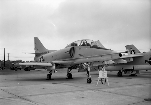  Douglas TA-4F Skyhawk 152103