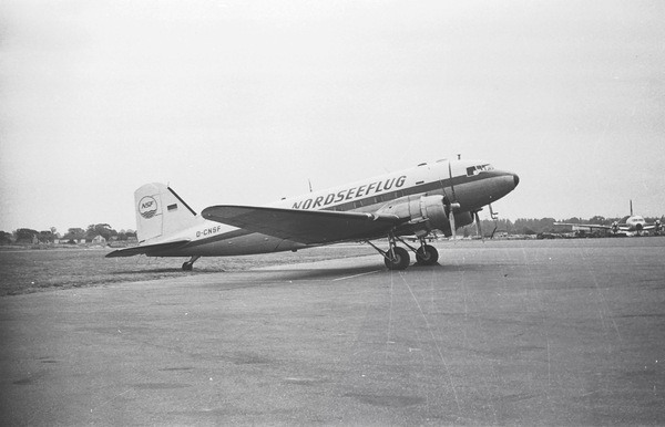 Nordseeflug Douglas DC-3/C-47B  D-CNSF