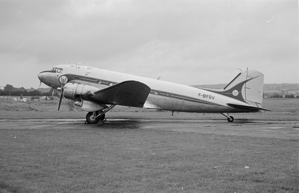 SGAC Douglas DC-3/C-53D  F-BFGV