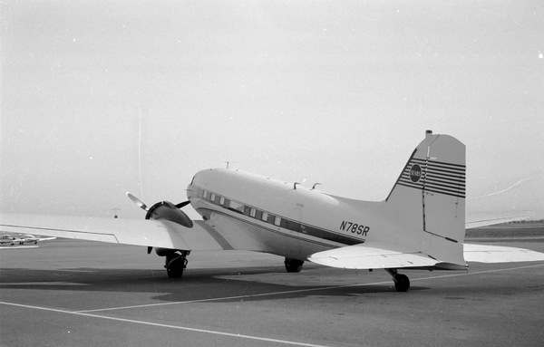Sears Douglas DC-3/C-47A  N78SR