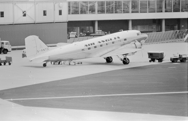 Air Anglia Douglas DC-3C  G-ANTD