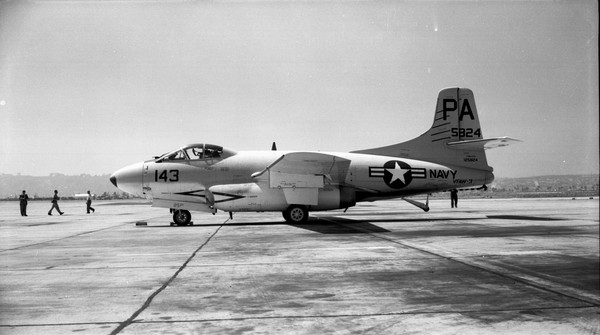  Douglas F3D-2T2 Skynight 125824-3