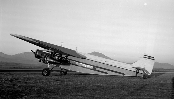  Ford 5-AT-B Tri-motor N9683