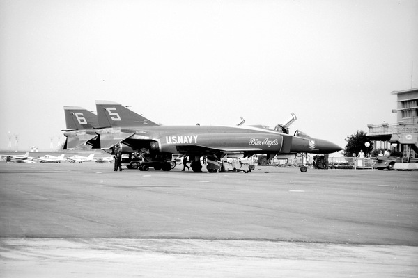  McDonnell F-4J Phantom II 153086