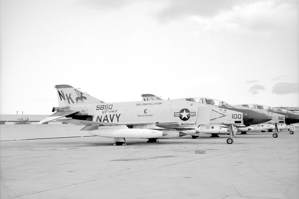  McDonnell F-4J Phantom II 155850