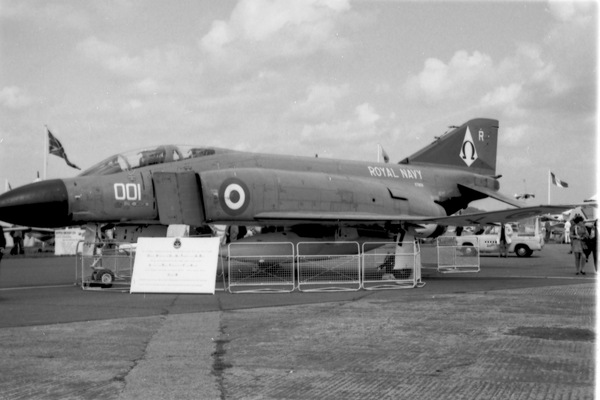 Royal Navy McDonnell F-4K Phantom II 1