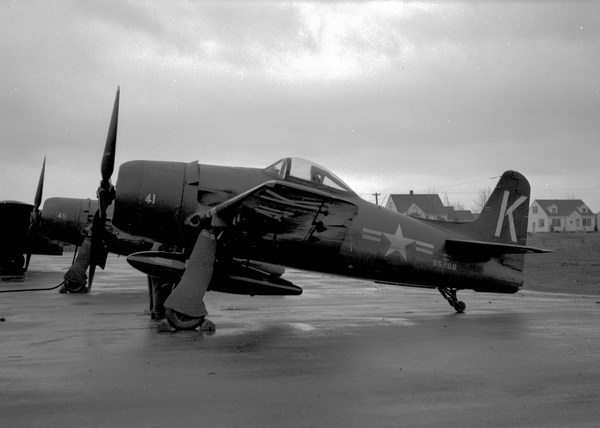  Grumman F8F-1 Bearcat 95268K