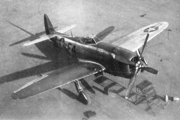  Republic P-47D Thunderbolt 