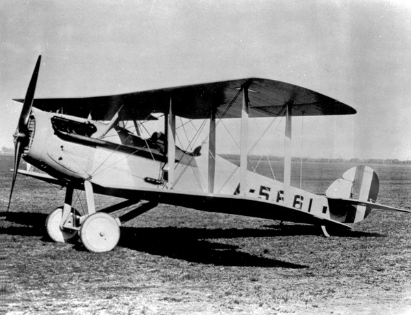  Vought VE-7A  5661