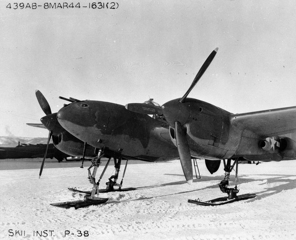  Lockheed P-38J  Lightning 