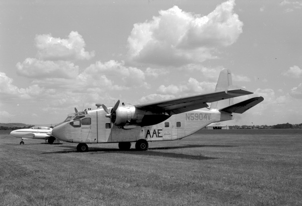  Chase C-122  N5904V